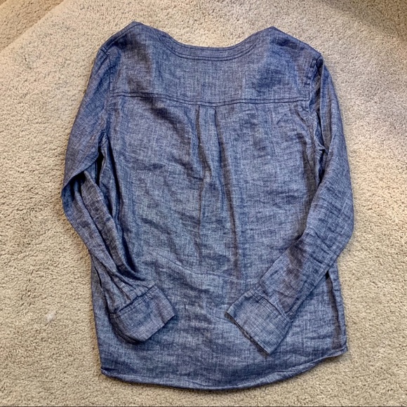 Theory Trisalta Tab-Sleeve Chambray Top - Picture 6 of 6